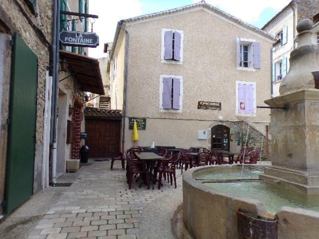 דירות Saint-Martin-de-Brômes Bougress 2 מראה חיצוני תמונה